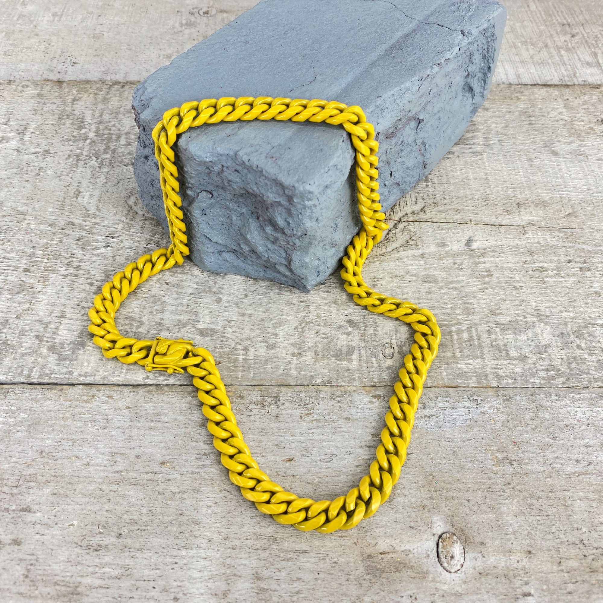 CANARY CHAIN
