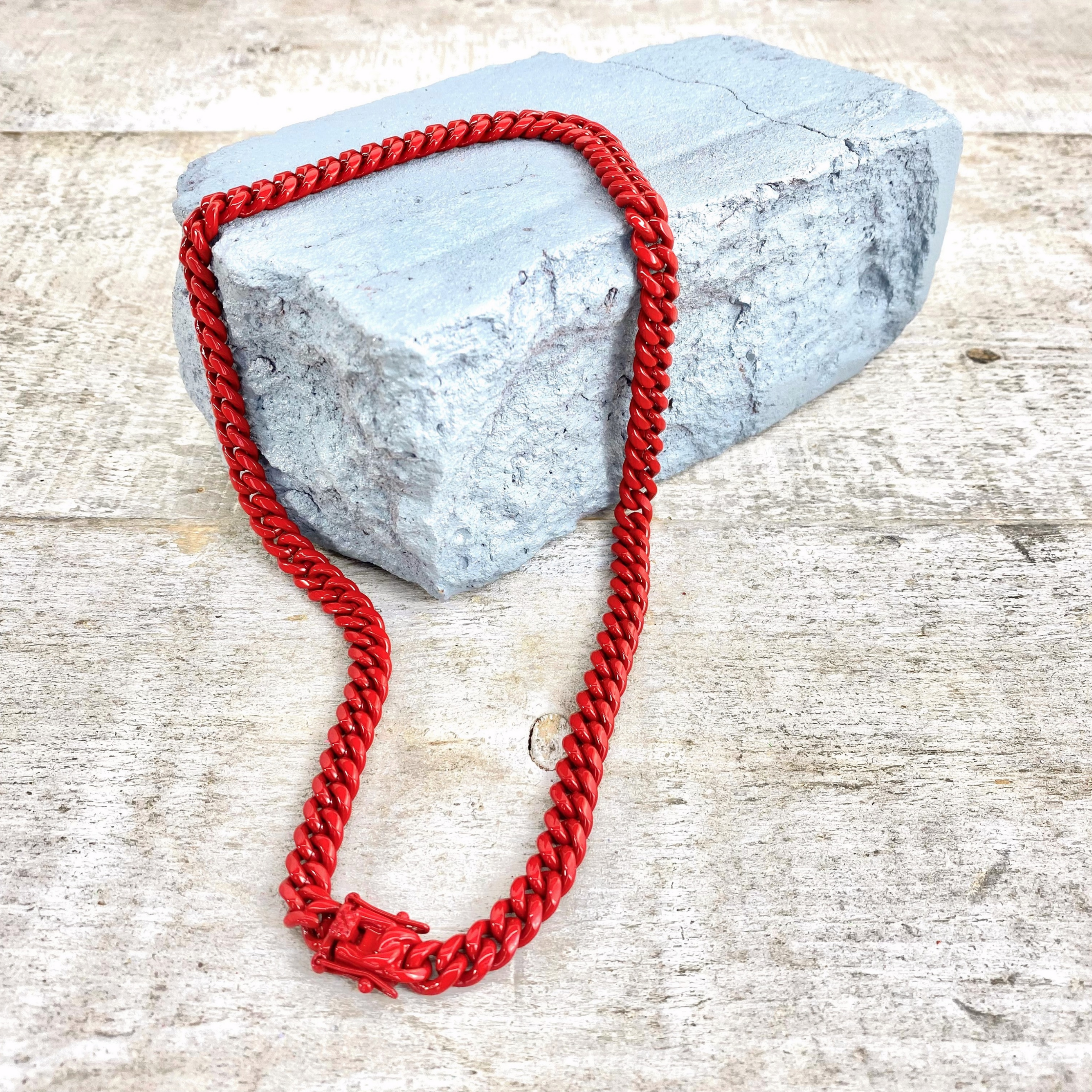 CHERRY CHAIN