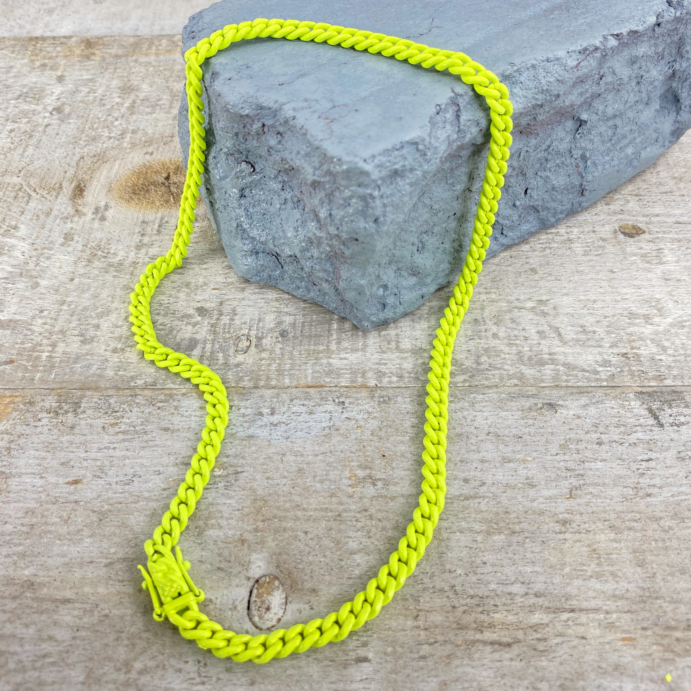 FLACA CHAIN