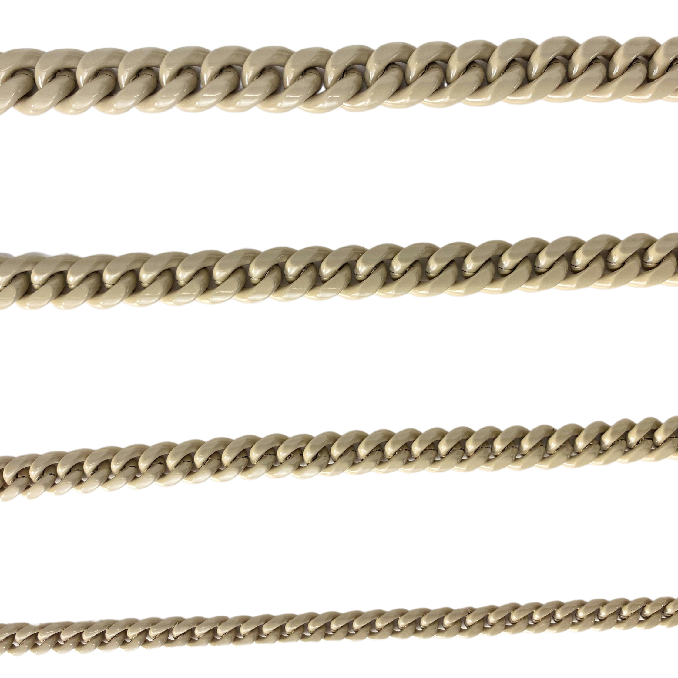 LATTE CHAIN