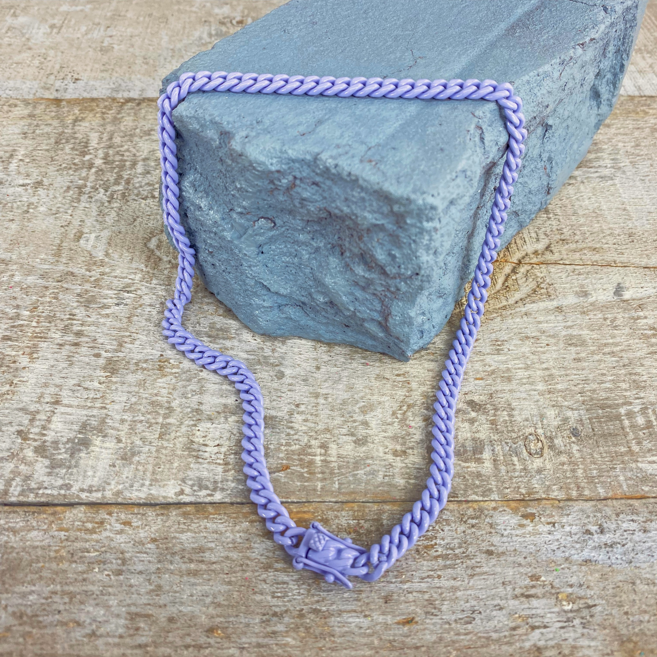 LAVENDER CHAIN
