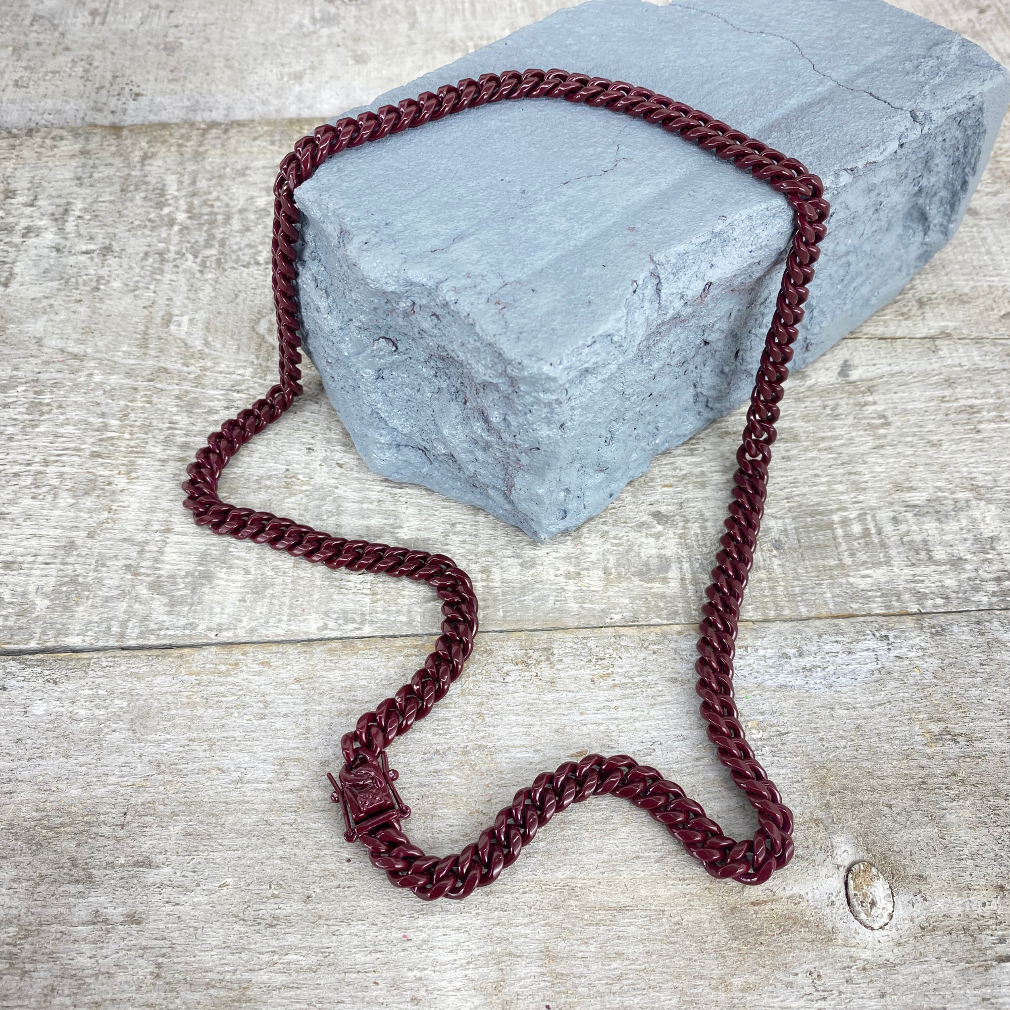 MERLOT CHAIN